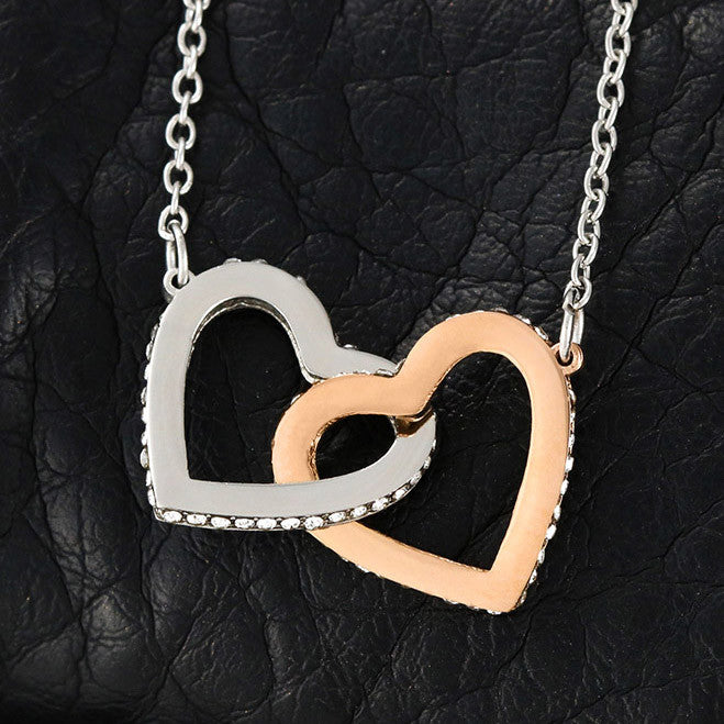 Romantic Interlocking Hearts Necklace – Perfect Gift for Her